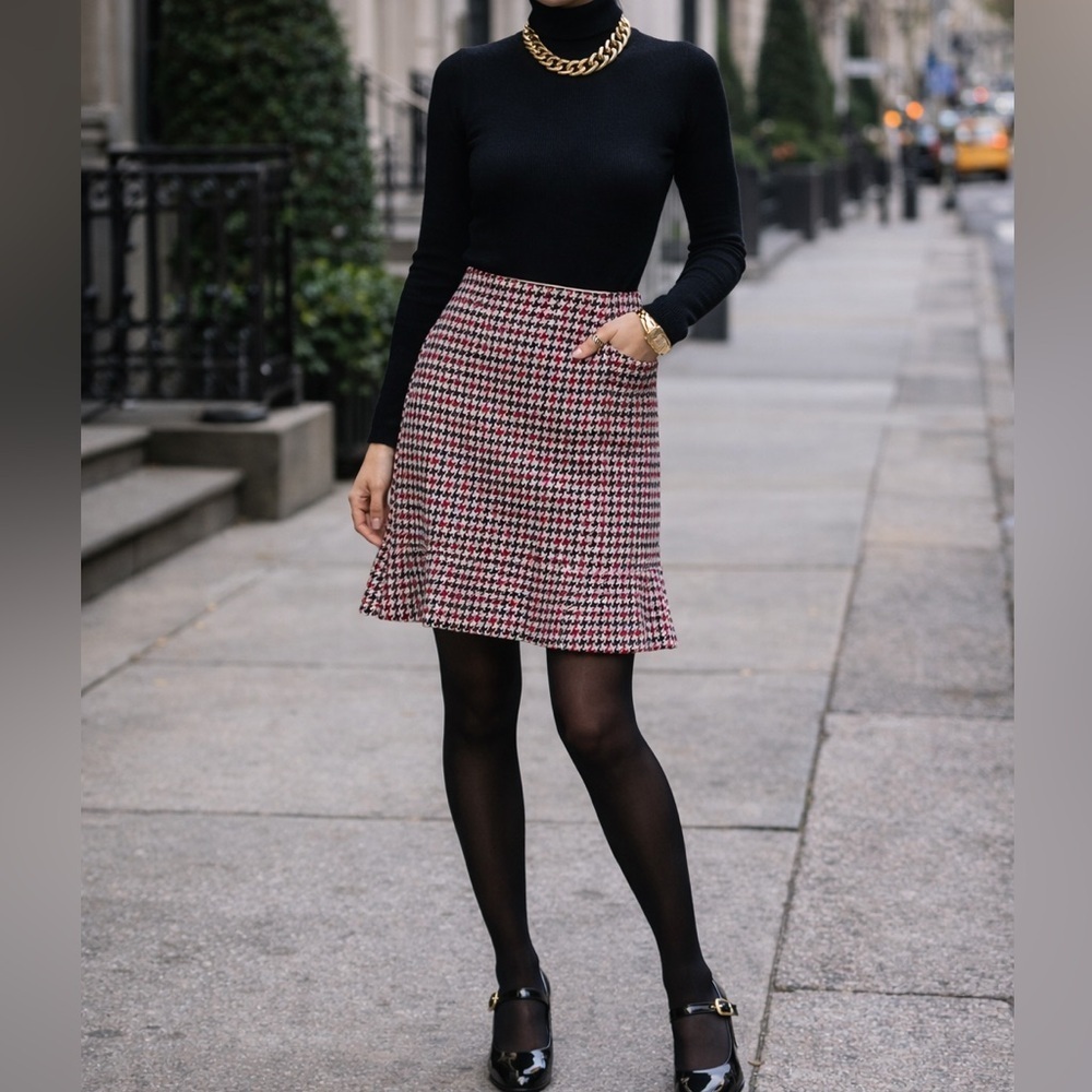 Vintage Talbots Italian Wool Houndstooth Skirt Size 10 Red Black Flounce Hem